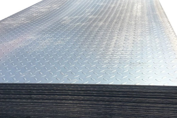 沈阳铺路钢板租赁：飞地模式施工与环保理念的深度融合